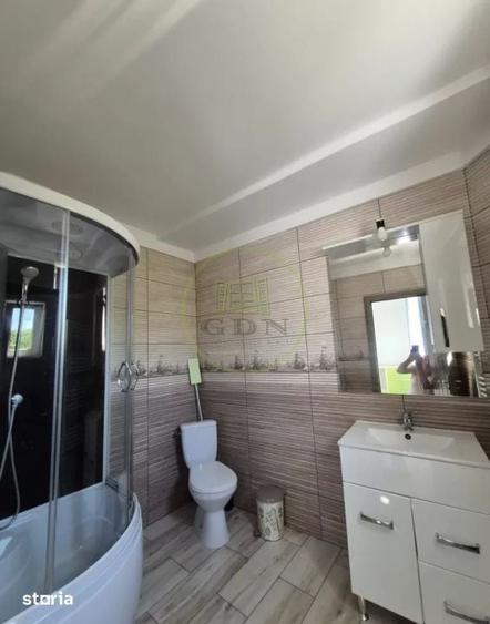 Apartament cu 4 camere decomandat în Bartolomeu