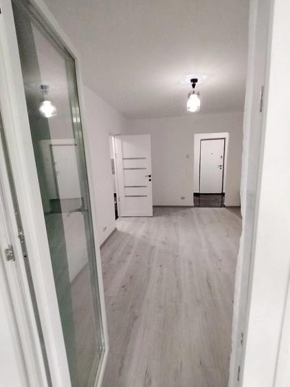 Apartament cu 3 camere decomandat în Tătărași
