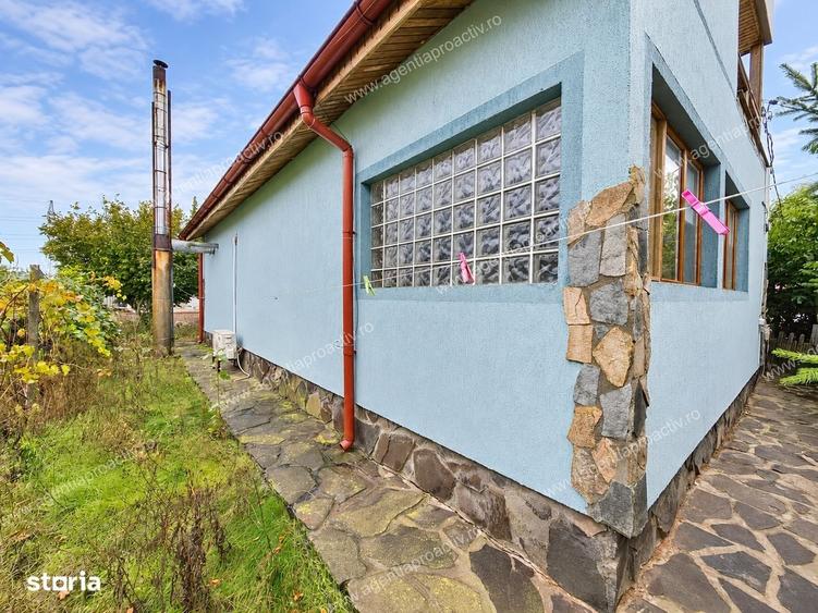 Casă cu 3 camere cu Teren 530 Mp în Costi