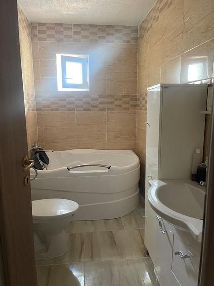 Apartament cu 3 camere decomandat în Ultracentral