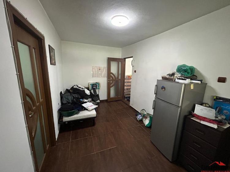 Apartament cu 2 camere semidecomandat în Odobești