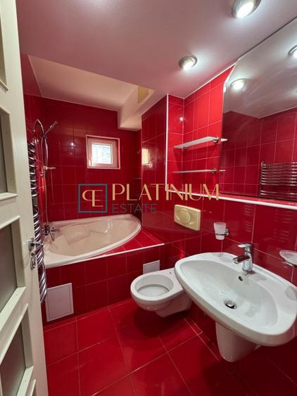 Apartament cu 2 camere semidecomandat, mobilat în Complex Studențesc
