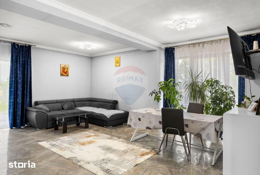 Casă cu 5 camere cu Teren 620 Mp în Macea