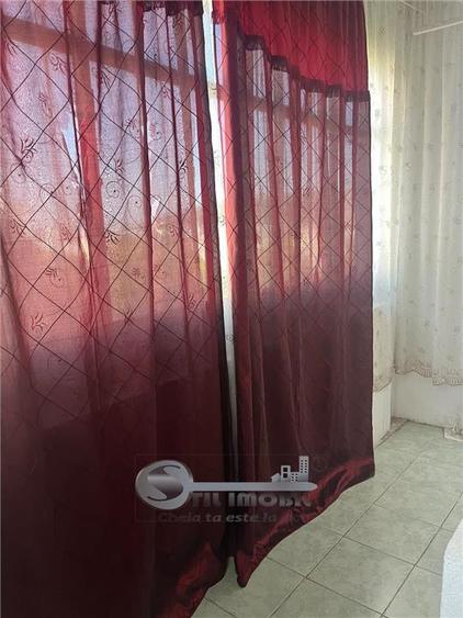 Garsonieră decomandată în Cug