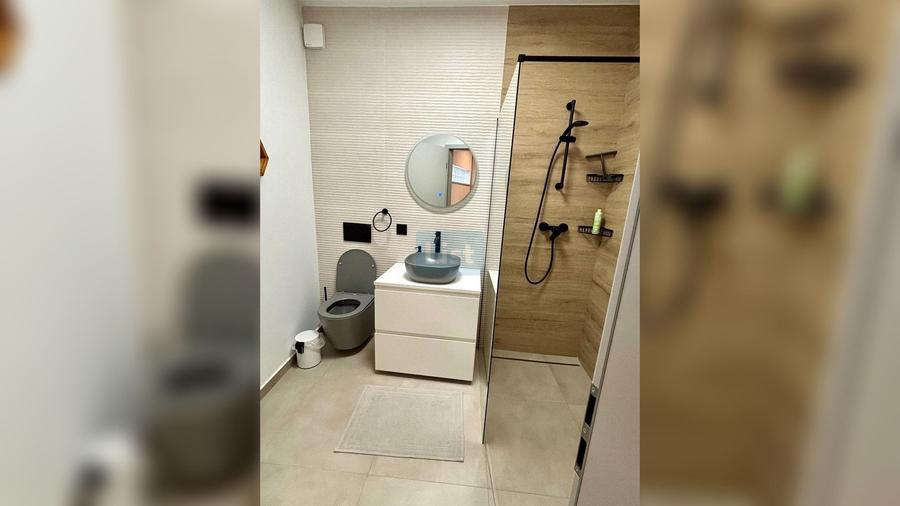 Apartament cu 3 camere în P-ța Romană