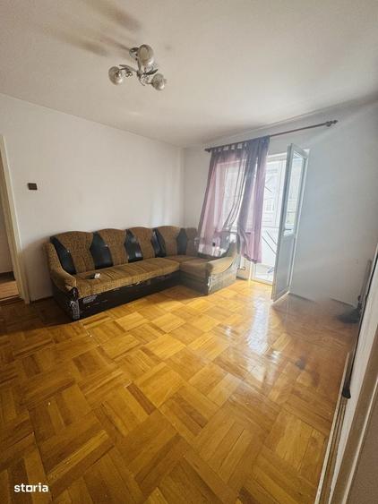Apartament cu 2 camere semidecomandat în Podgoria
