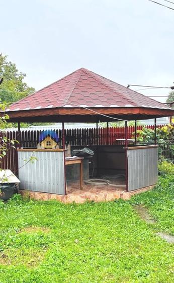 Casă cu 3 camere cu Teren 987 Mp în Războieni