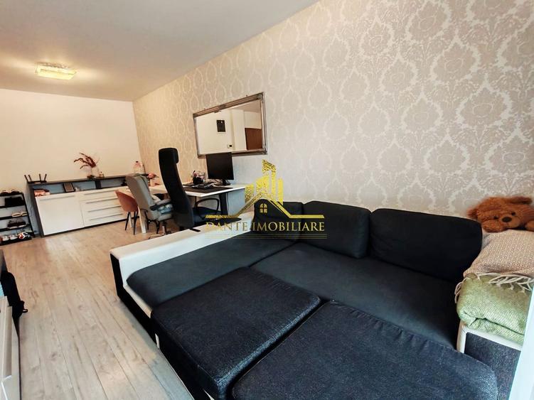 Apartament cu 2 camere semidecomandat, mobilat în Bună Ziua