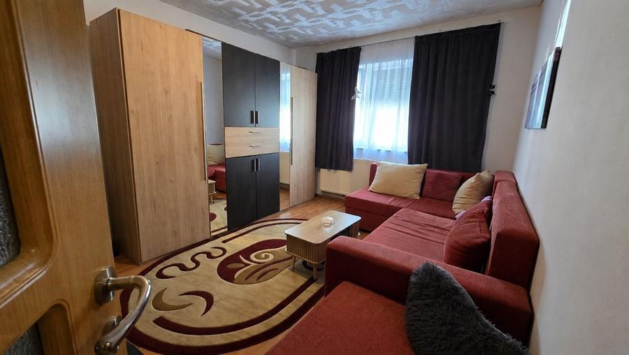 Apartament cu 2 camere nedecomandat în Iosia