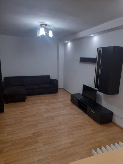 Apartament cu 2 camere decomandat în Turda