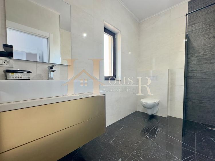Duplex cu 5 camere cu Canalizare în Chișoda