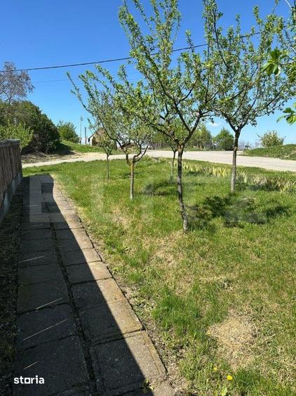 Casă cu 4 camere cu Teren 1105 Mp în Cojocna