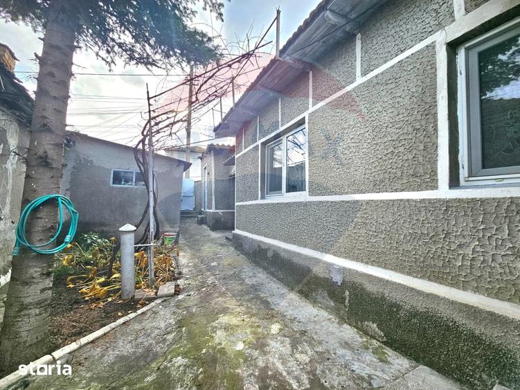 Casă cu 3 camere cu Teren 269 Mp în Central