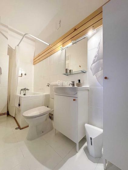 Inchiriez apartament la curte comuna zona Elisabetin