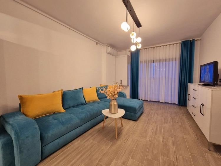 Apartament cu 2 camere decomandat, mobilat în Nord — fotografia 3