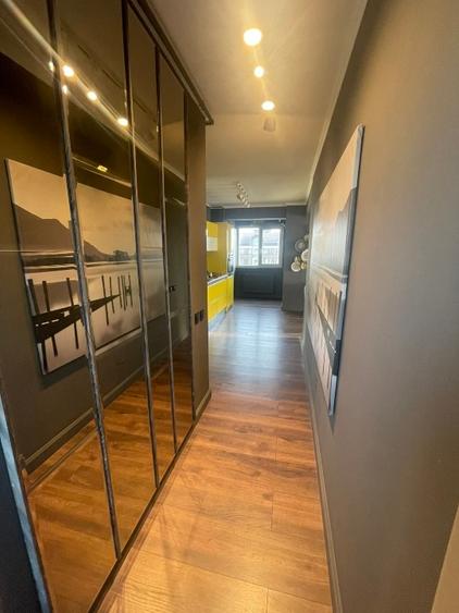 Apartament cu 2 camere semidecomandat, mobilat în Străulești