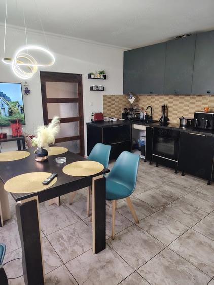 Casă cu 3 camere cu Teren 547 Mp în Central