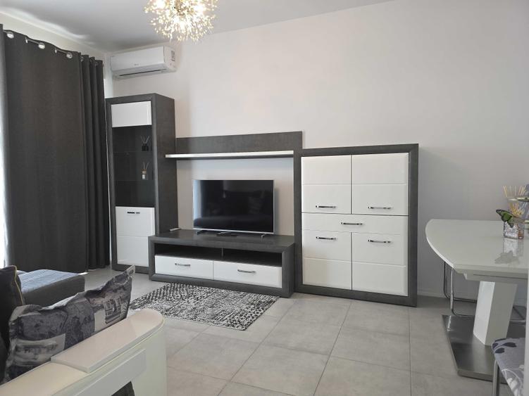 Apartament cu 2 camere decomandat în Găvana
