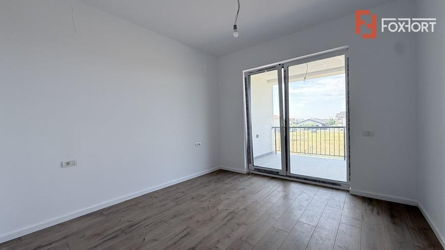 Comision 0% Apartament de vanzare, 3 camere + terasa de 15,62 mp Mosnita - 6