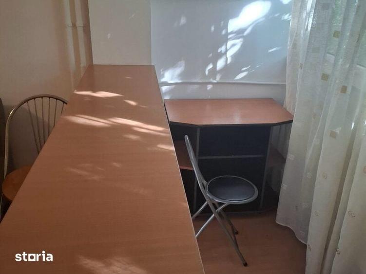Apartament cu 2 camere decomandat în Berceni