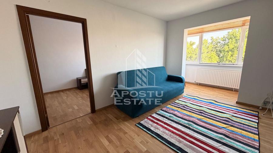 Apartament cu 2 camere nedecomandat, mobilat în Girocului