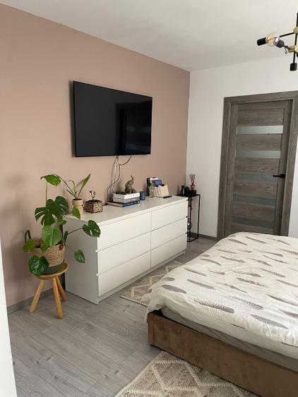 Casă individuală cu 2 camere cu Teren 450 Mp în Cristești