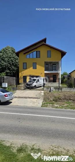 Casă cu 3 camere cu Teren 1000 Mp în Răzvad
