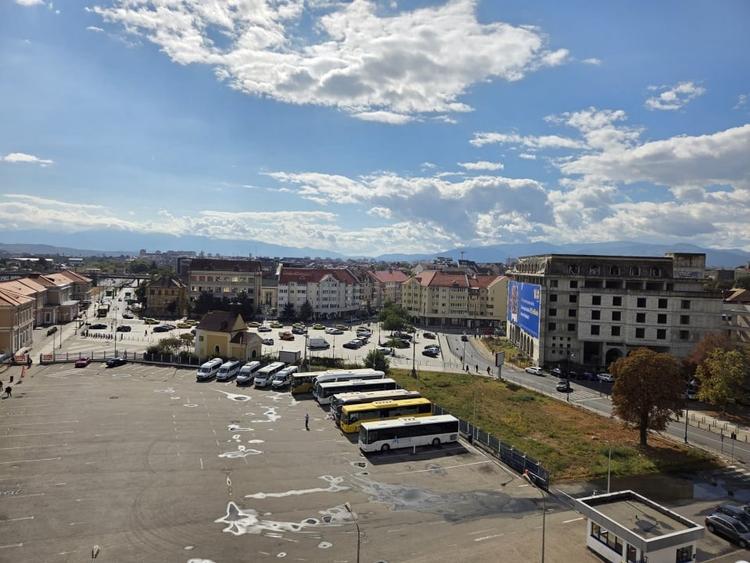 Garsonieră de închiriat – zonă foarte bună, Sibiu | 240 €/lună - 1