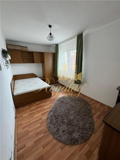 Apartament cu 2 camere decomandat, mobilat în Olimpia-Stadion