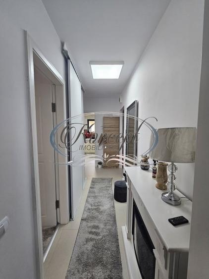 Apartament cu 2 camere decomandat, mobilat în Borhanci