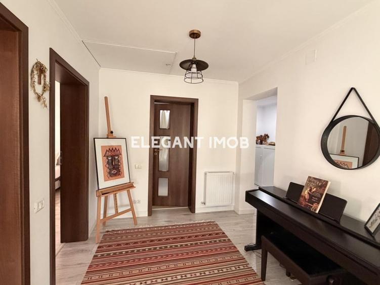 Casă individuală cu 6 camere cu Teren 600 Mp în Corbeanca