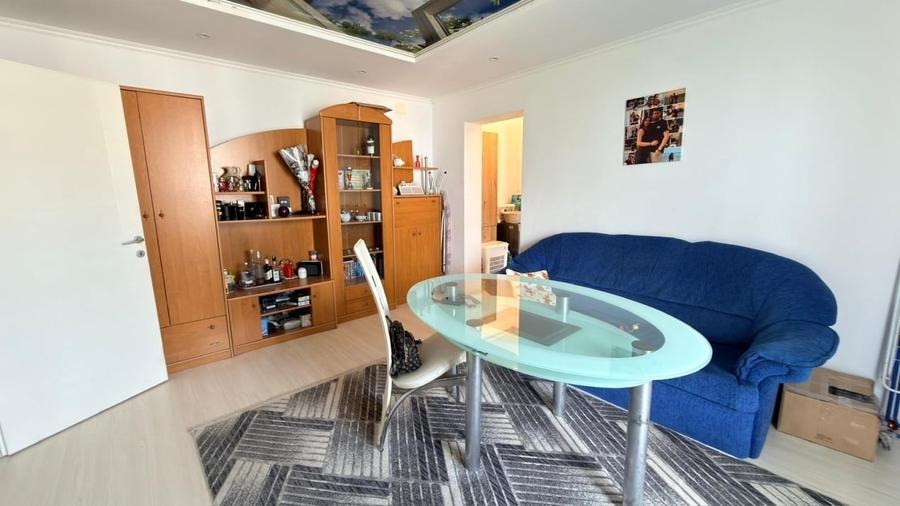 Apartament cu 2 camere semidecomandat, mobilat în Cugir