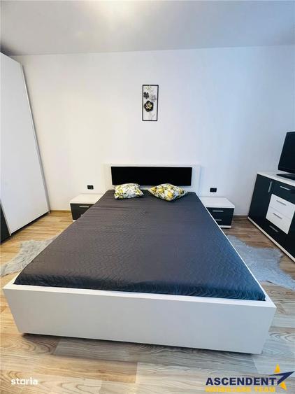 Apartament cu 3 camere, mobilat în Tractorul