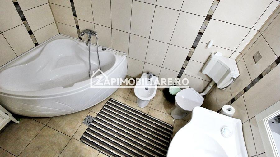 Casă individuală cu 5 camere cu Canalizare în Sântana de Mureș
