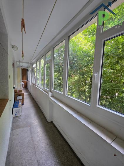 Apartament cu 2 camere semidecomandat în Eroii Revoluției