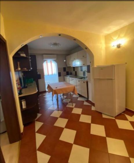 Apartament cu 2 camere, mobilat în Gara — fotografia 3
