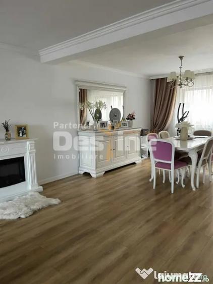 Casă cu 4 camere cu Teren 555 Mp în Central