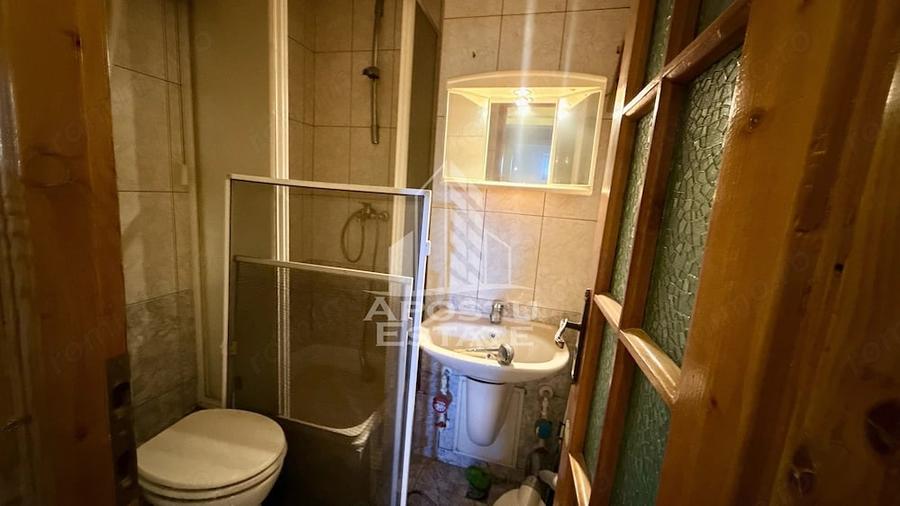 Apartament cu 3 camere decomandat în Bucovina