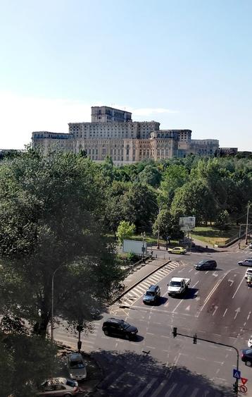 Garsonieră semidecomandată în Cișmigiu