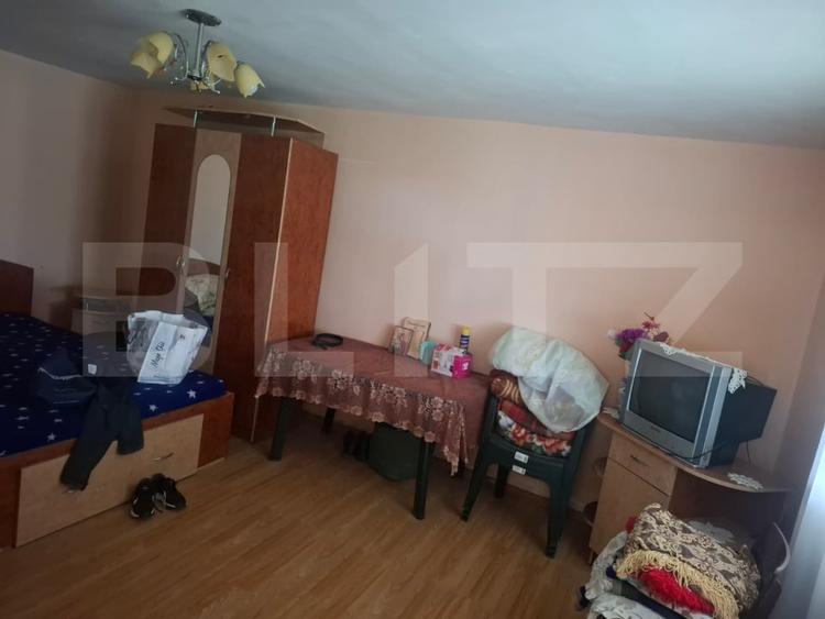 Casă individuală cu 5 camere cu Teren 2300 Mp în Mătăsaru