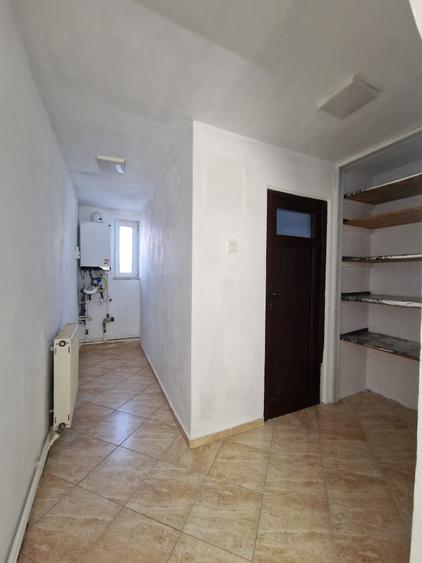 Casă individuală cu 2 camere cu Canalizare în Ștefăneștii de Jos