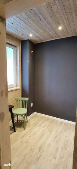 Apartament cu 2 camere semidecomandat, mobilat în 1 Mai