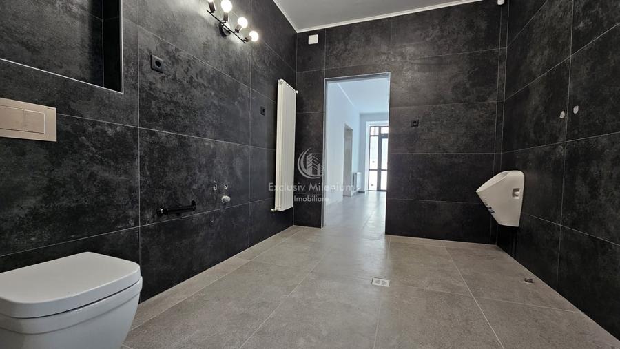 Casă individuală cu 4 camere cu Canalizare în Unirii