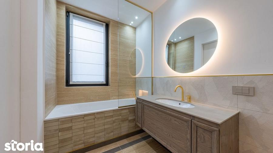 Casă cu 5 camere cu Teren 625 Mp în Ciolpani