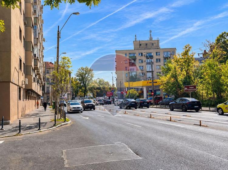 Apartament cu 2 camere semidecomandat în Kogălniceanu