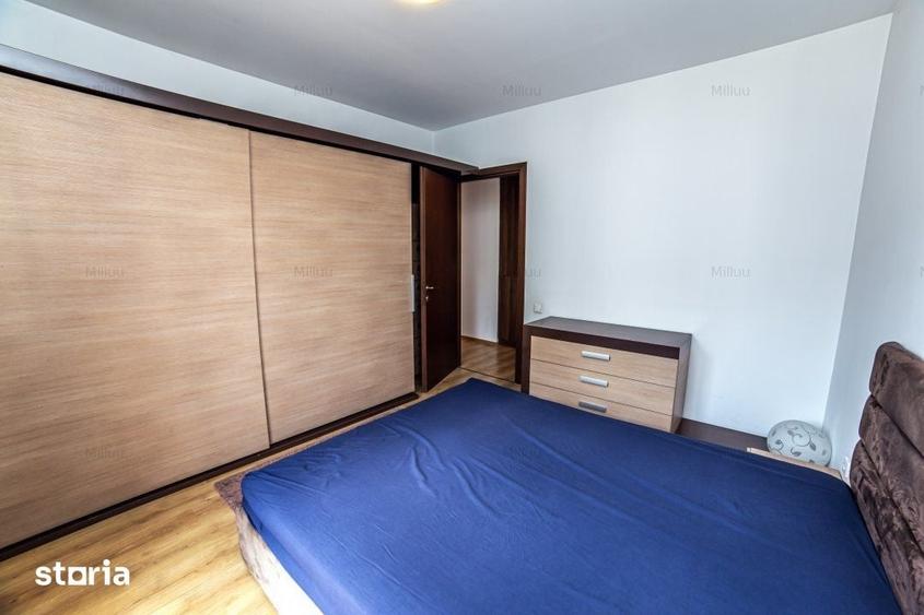 Apartament cu 3 camere semidecomandat în Militari