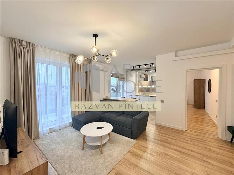 Apartament cu 3 camere decomandat, mobilat în Mărășești