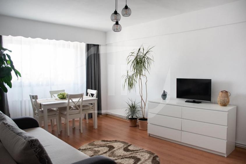 Apartament cu 4 camere semidecomandat, mobilat în Mărăști