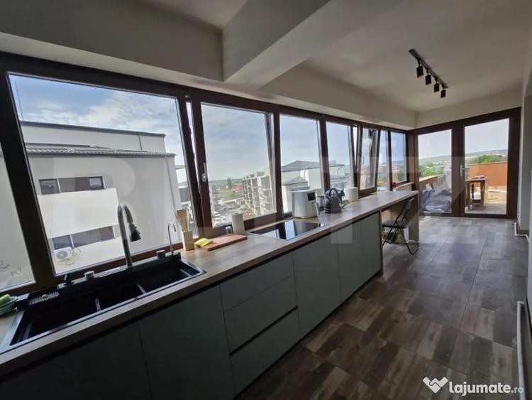 Apartament cu 3 camere decomandat, mobilat în George Enescu