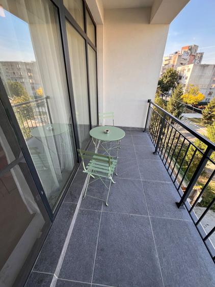 Apartament cu 2 camere semidecomandat în Ultracentral